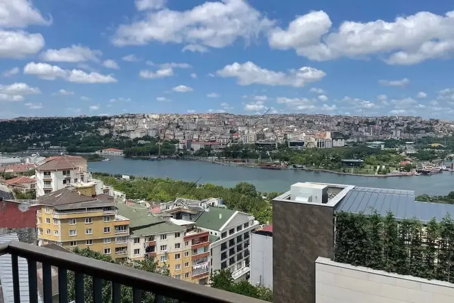 Apartment for sale with historical Golden Horn view in Beyoglu, Istanbul