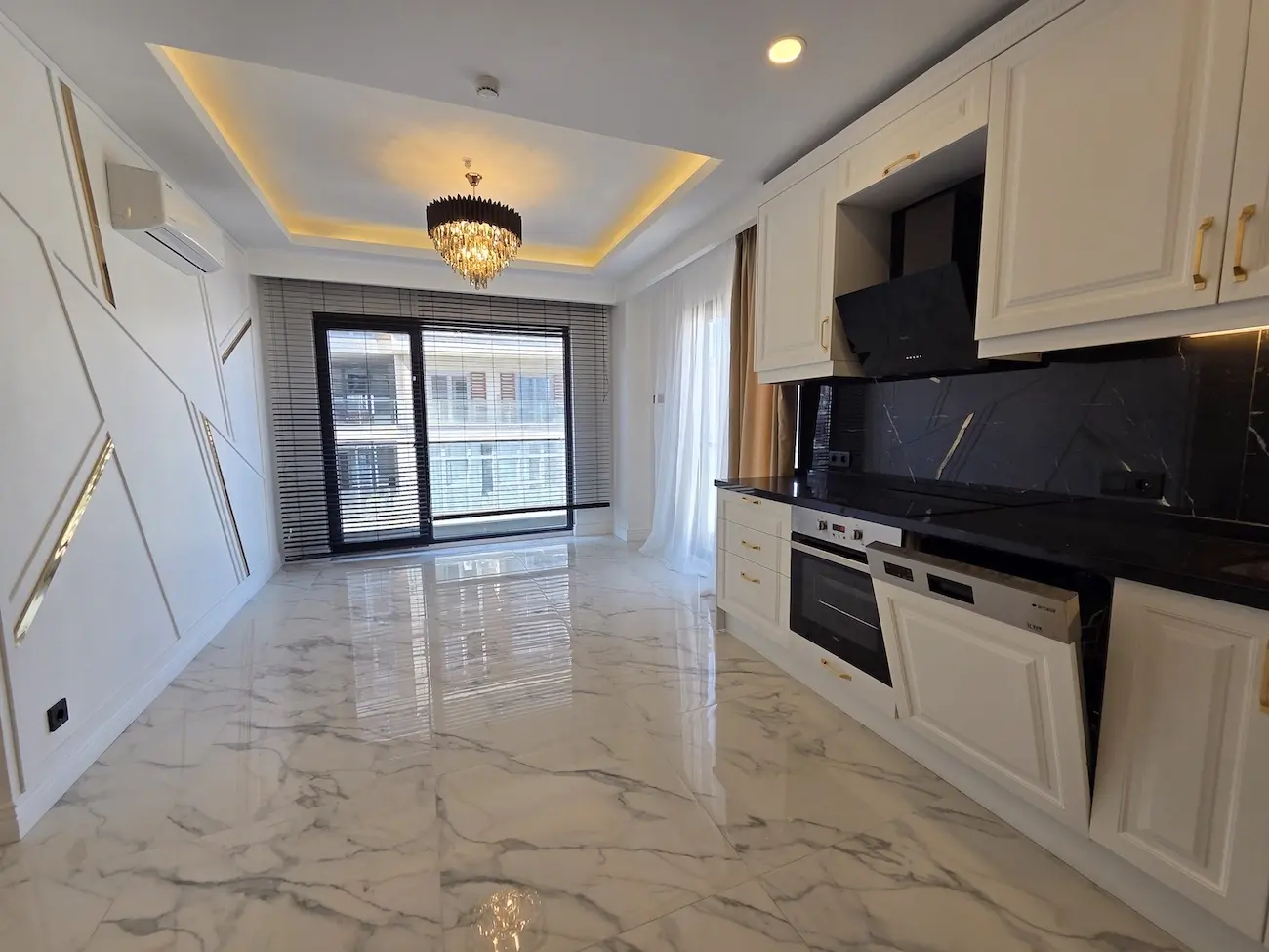 Close-up of a high-end luxury kitchen interior with premium finishes and integrated appliances in a Kağıthane home, Istanbul.